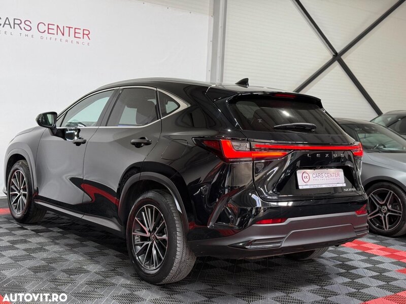 Lexus Seria NX